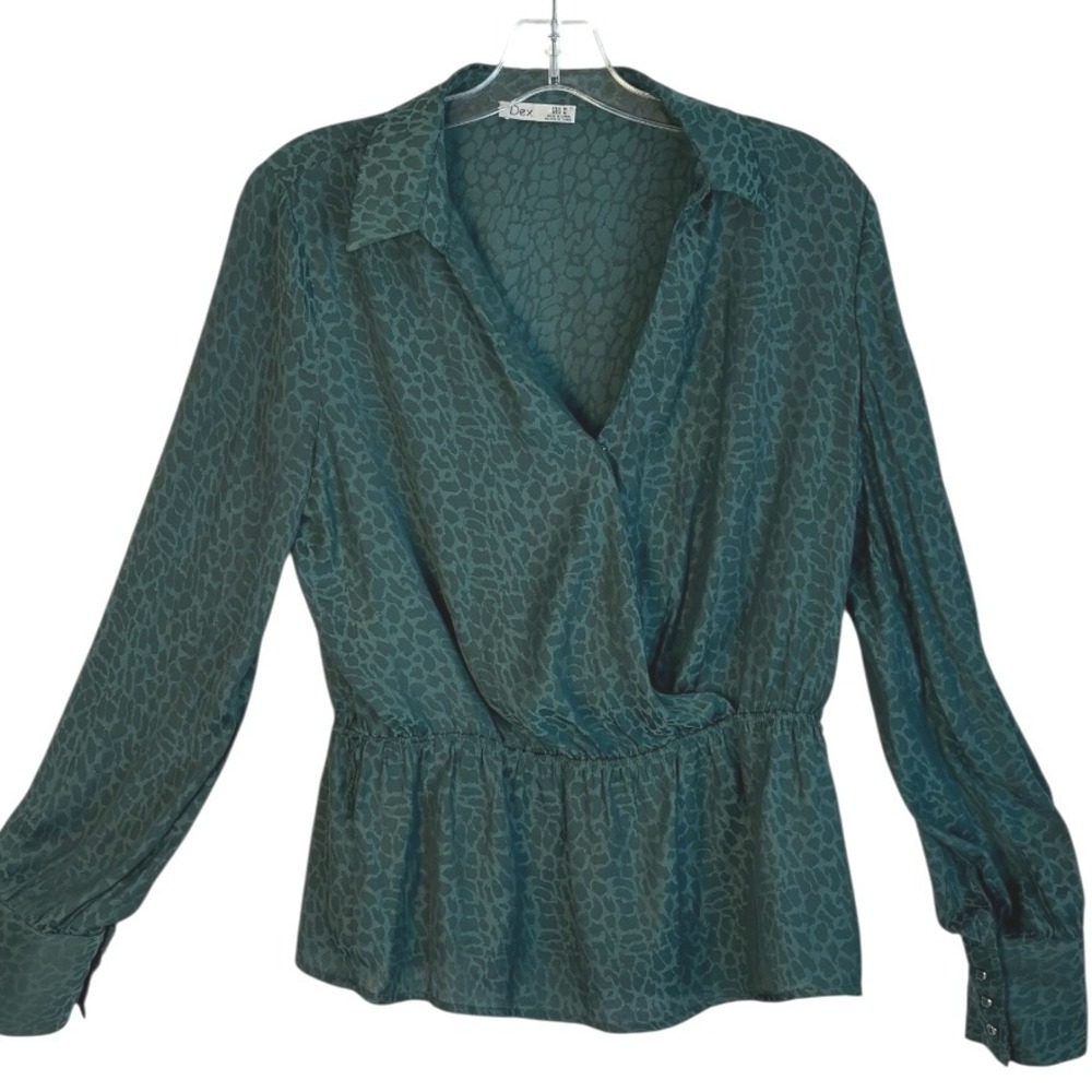 DEX Blouse Green Animal‎ Print Long Sleeve Blouse Top Peplum Elasticized Waist M